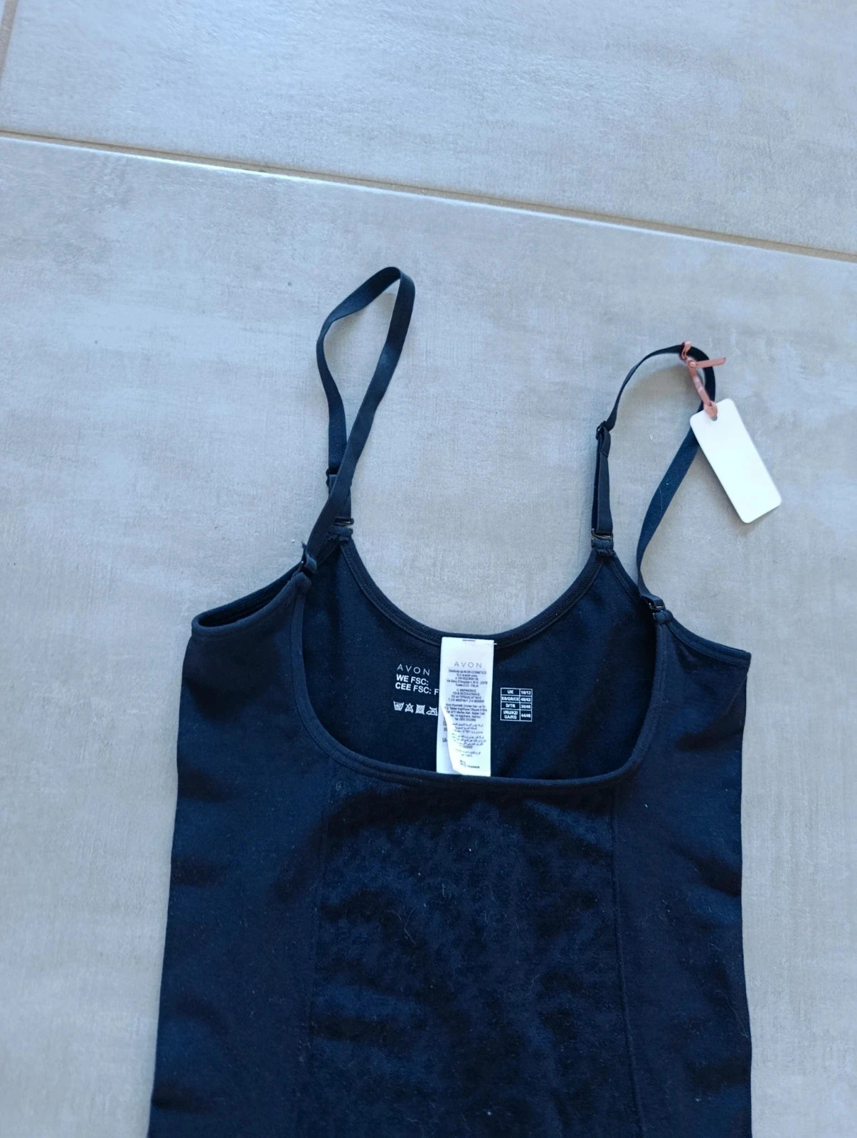 Vestido moldeador negro Avon – Talla 40/42 – Tirantes ajustables – photo 3